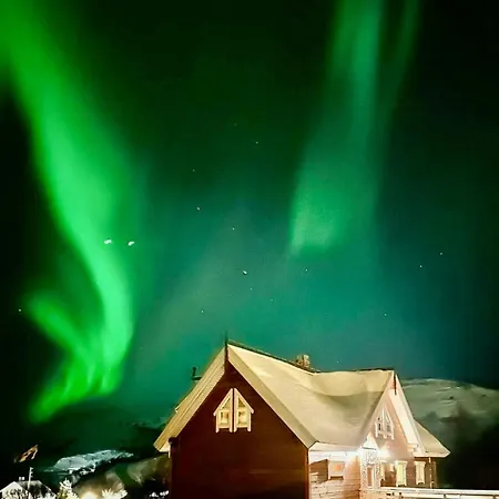 Experience Aurora At Arctic In North Norway Hébergement de vacances *
