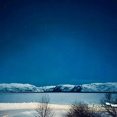 Experience Aurora At Arctic In North Norway Hébergement de vacances *